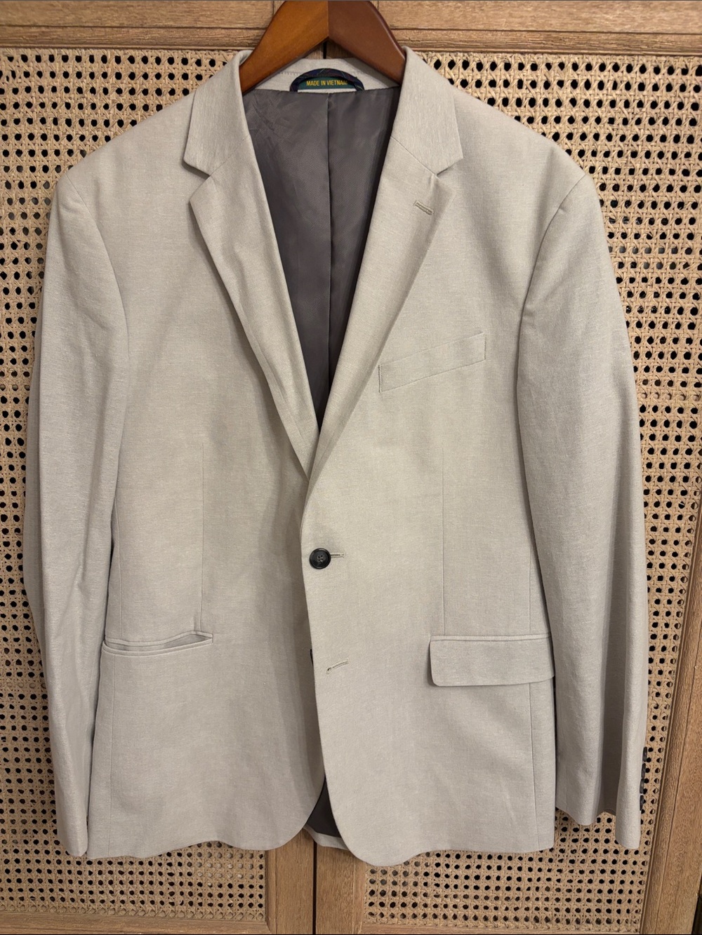 Alexander Julian Light Gray Men's Sport Coat - Single-Breasted